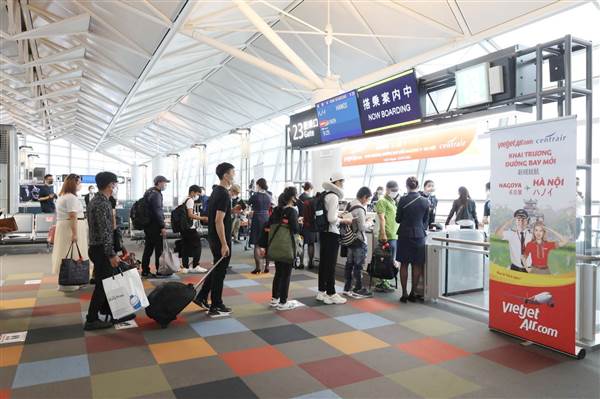 Fukuoka và Nagoya (Nhật Bản) nồng hậu chào đón hành khách Vietjet