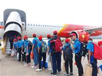 Cùng Vietjet mang Tết ấm áp yêu thương đến với các bạn nhỏ trường Hy Vọng
