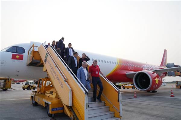 Bộ trưởng Thương mại và Du lịch Úc chúc mừng các đường bay thẳng  Việt Nam – Úc của Vietjet